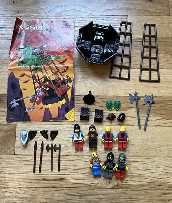 LEGO Vintage Castle Knights Figures with Weapons & Helmets 1980’s Set 6037