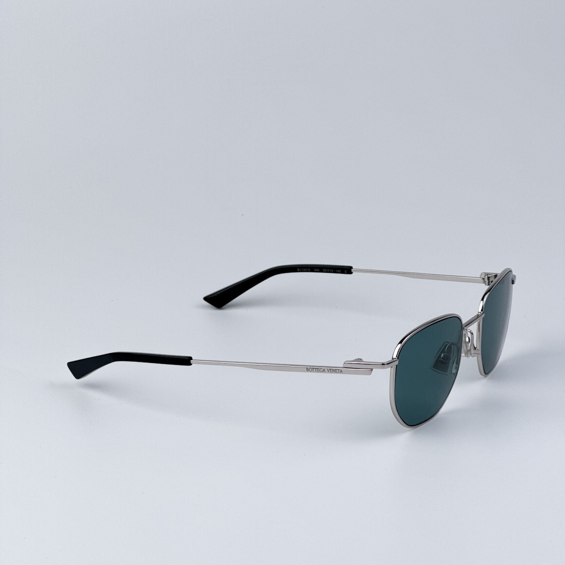 Pre-owned Bottega Veneta Bv1301s 004 Silver Green Split Panthos Unisex Sunglasses