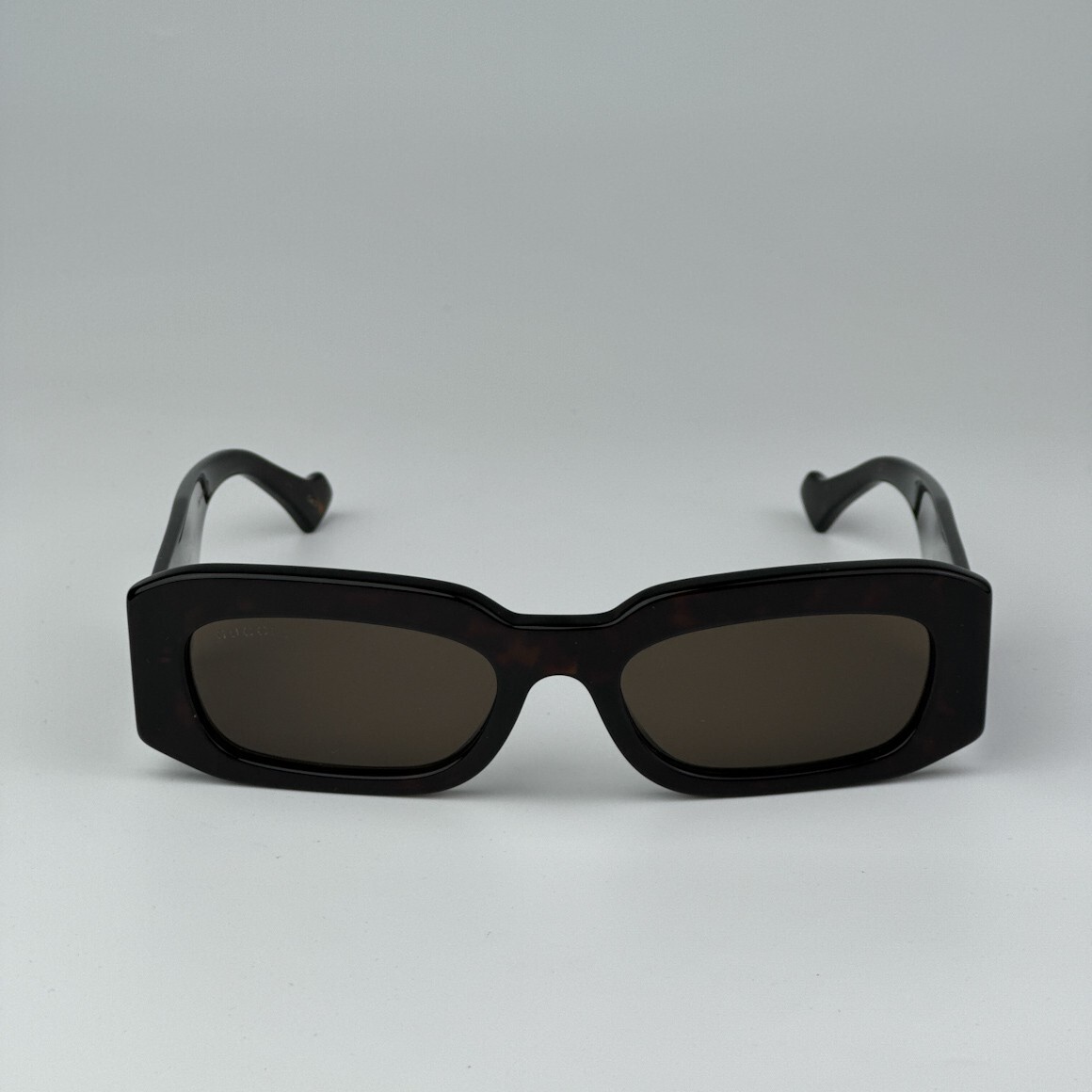 Pre-owned Gucci Gg1426s 002 Dark Havana Brown Unisex Rectangle Sunglasses Gg 1426s