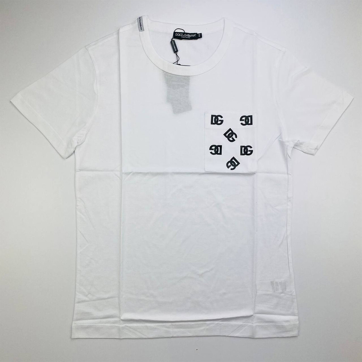 【関税込み】Dolce&Gabbana ホワイト アップリケ Tシャツ Cotton T-shirt with branded tag in White for Men