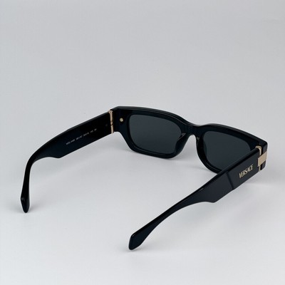 Pre-owned Versace 0ve4465f-gb1/87 Black Sunglasses In Gray