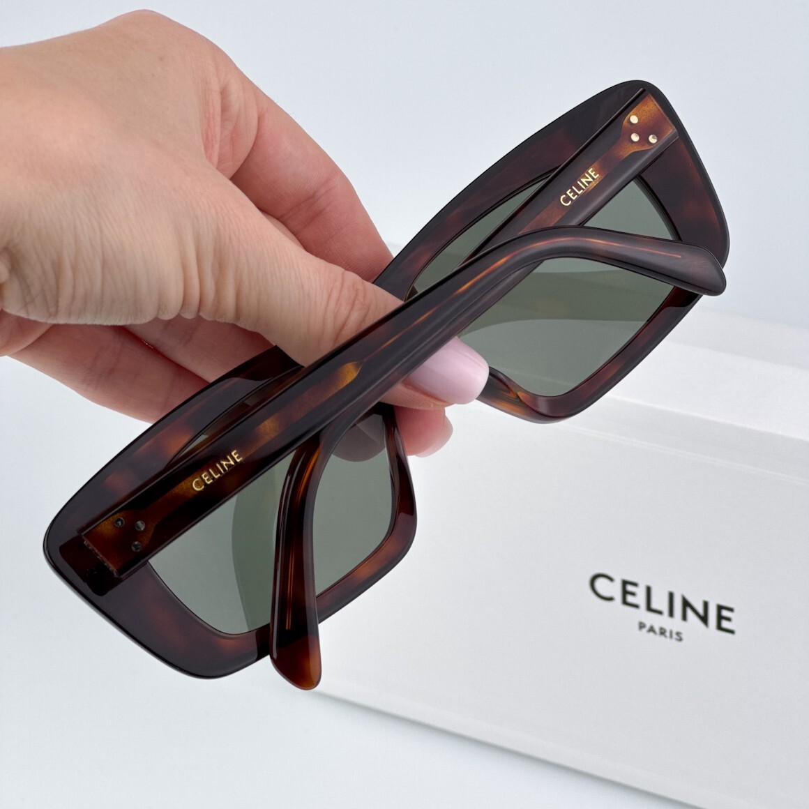 Pre-owned Celine Cl40259i 52n Havana Green Rectangle Unisex Sunglasses Cl 40259i