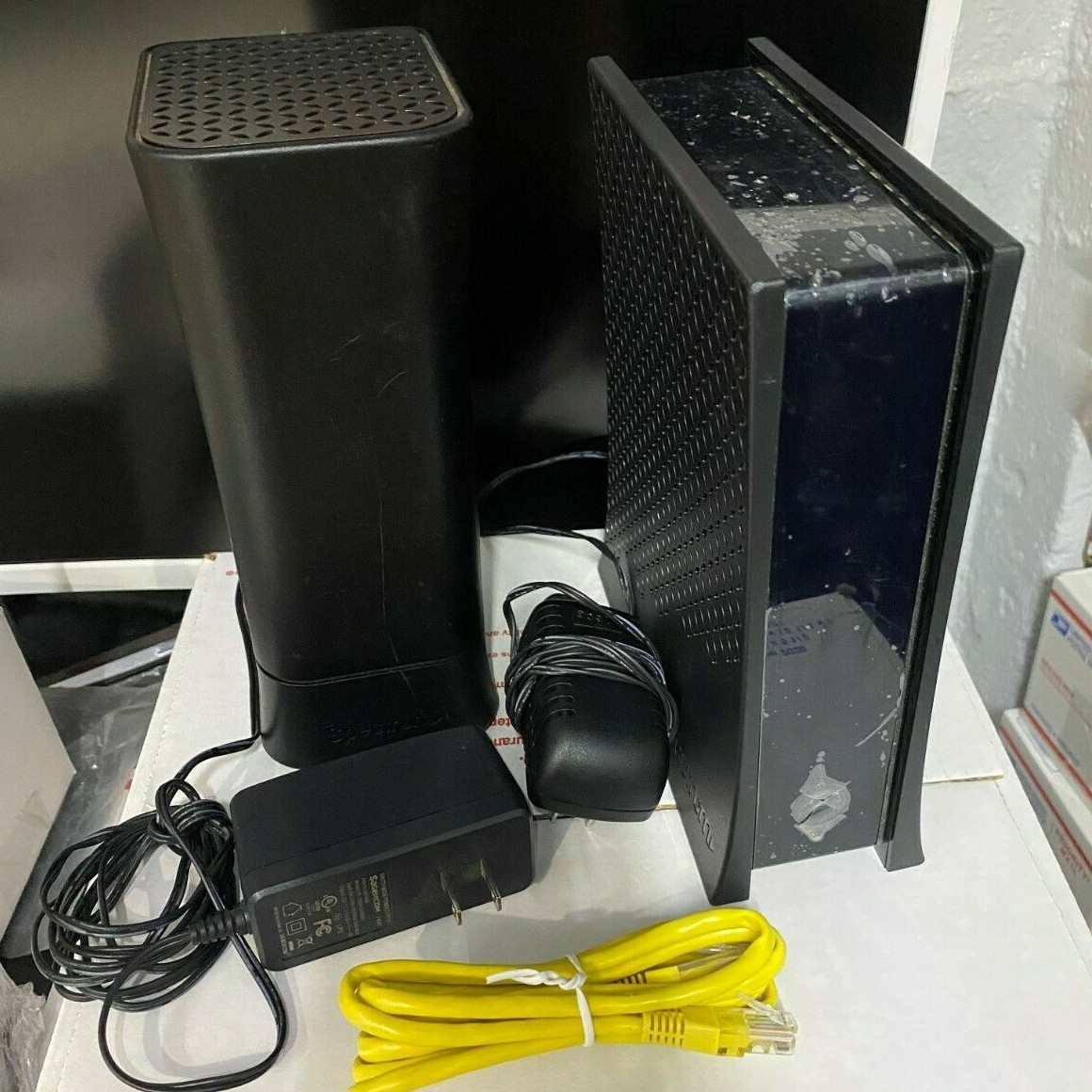 Модеммаршрутизатор Spectrum Modem E31T2V1 DOCSIS 3.1 eMTA & Spectrum Router RAC2V1K