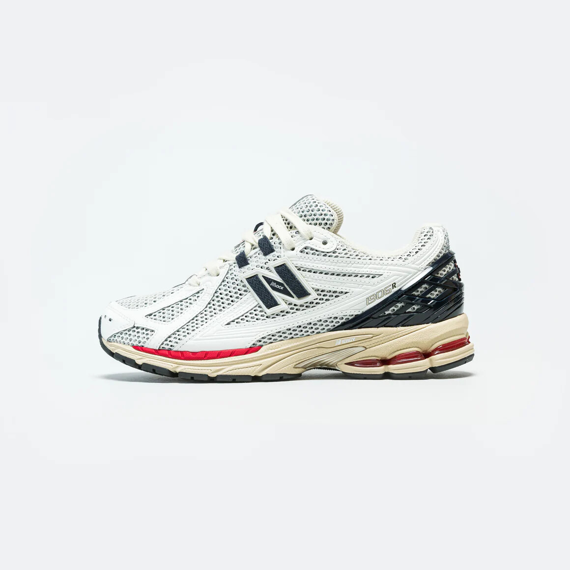 

New Balance 1906R Black Red M1906RR Мужская обувь Кроссовки, White/black/red/cream, New Balance 1906R
