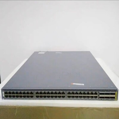 AC QSFP+ 48x 100/1000/10000 JUNIPER QFX5100-48T-AFO Switch 40Gigabit 6x Managed
