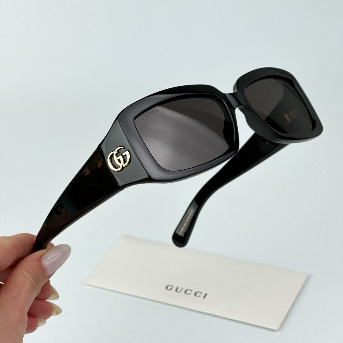 Pre-owned Gucci Gg1403s 001 Black Grey Unisex Rectangle Sunglasses Gg 1403s In Gray