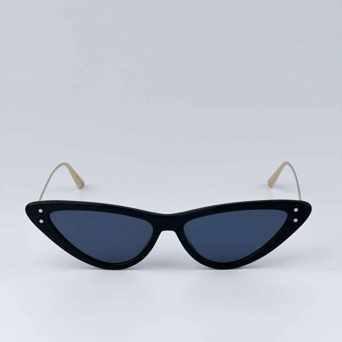 Pre-owned Dior Miss B4u Cd40105u 01v 12b0 Black Blue Unisex Cat Eye Sunglasses
