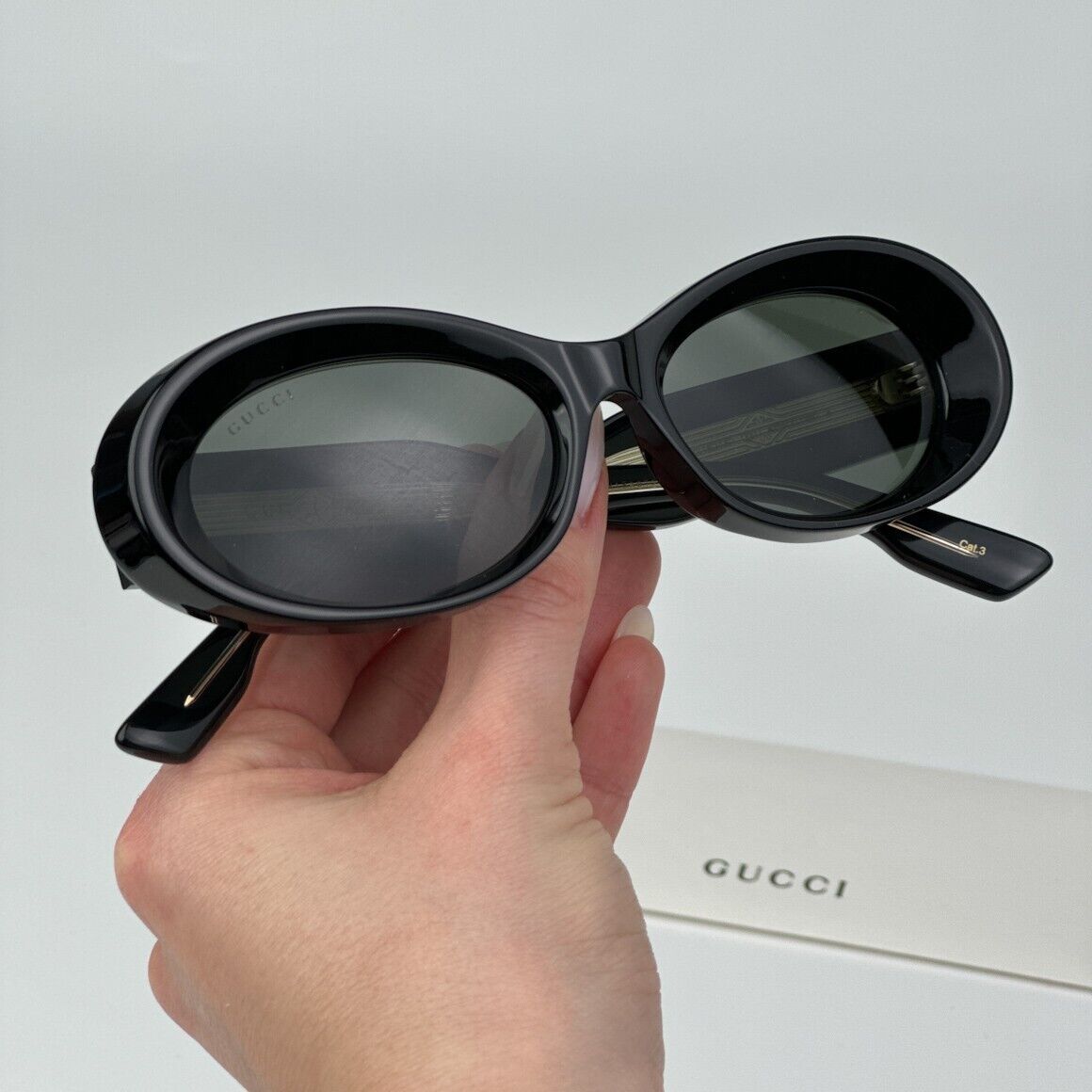 Pre-owned Gucci Gg1527s 001 Black Grey Unisex Oval Sunglasses Gg 1527s In Gray