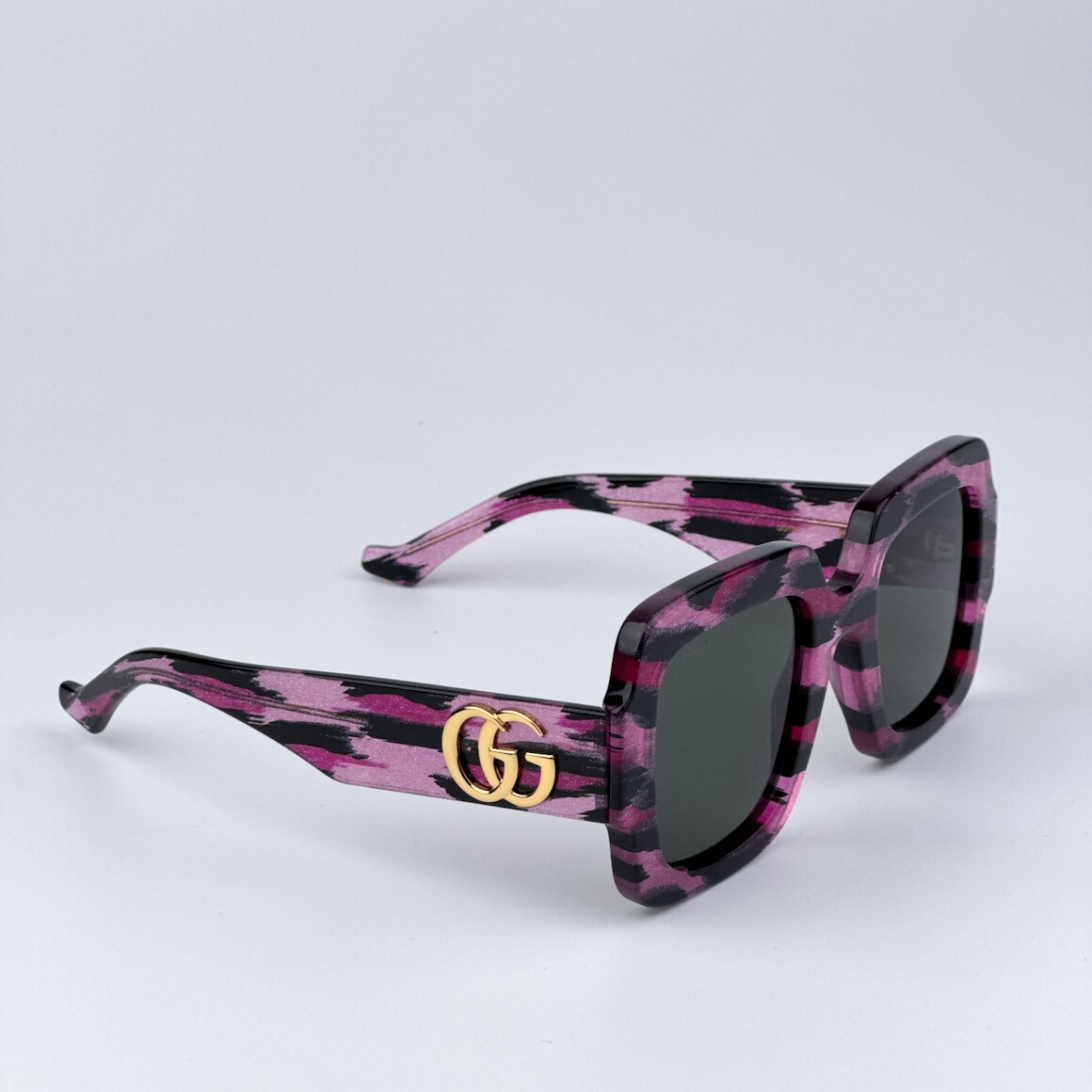 Pre-owned Gucci Gg1547s 003 Black Grey Women Square Sunglasses Gg 1547s In Gray