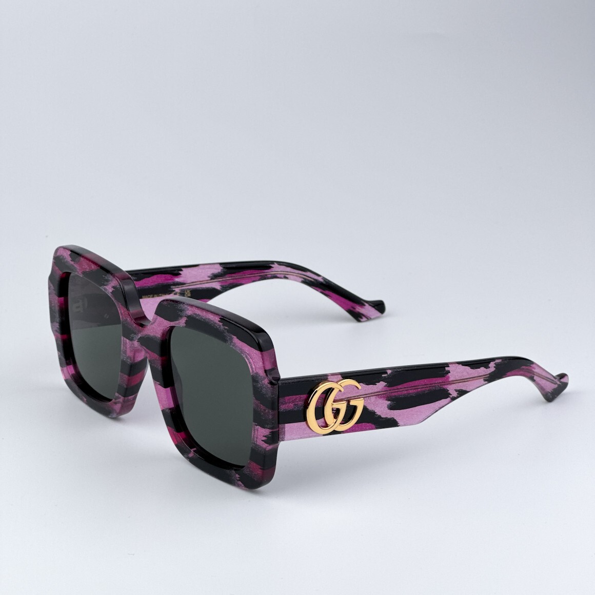 Pre-owned Gucci Gg1547s 003 Black Grey Women Square Sunglasses Gg 1547s In Gray