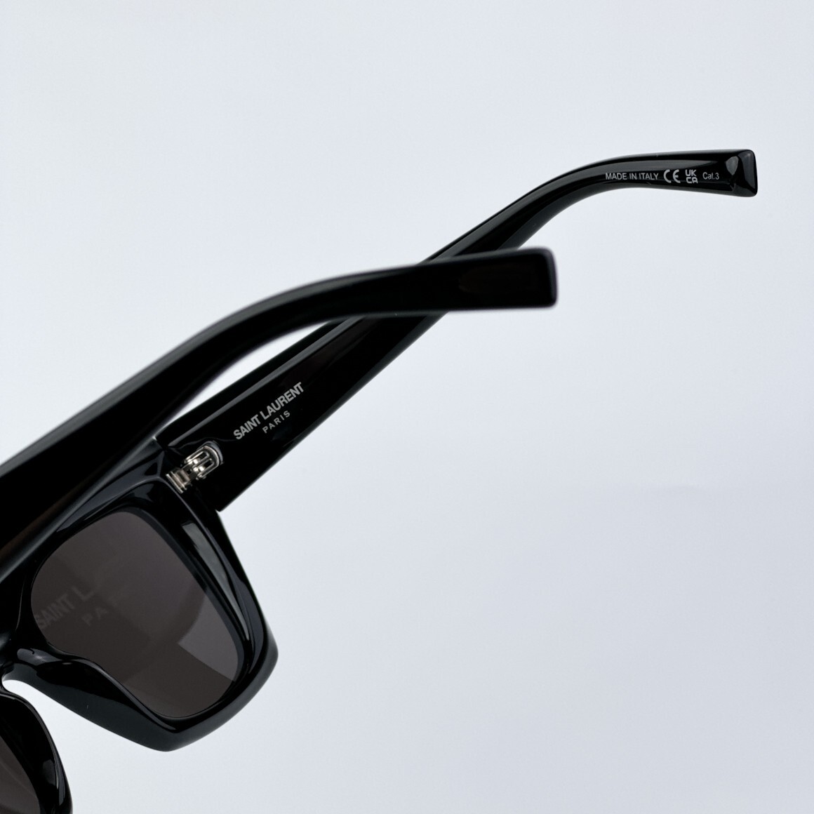 Pre-owned Saint Laurent Sl552 001 Black Black Cat Eye Women Sunglasses