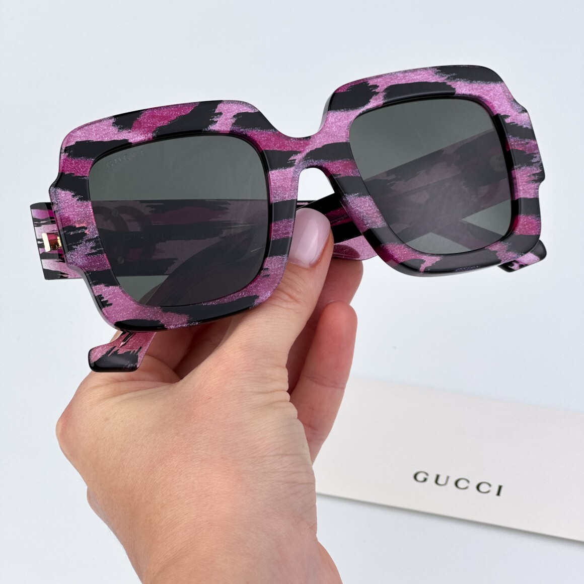 Pre-owned Gucci Gg1547s 003 Black Grey Women Square Sunglasses Gg 1547s In Gray