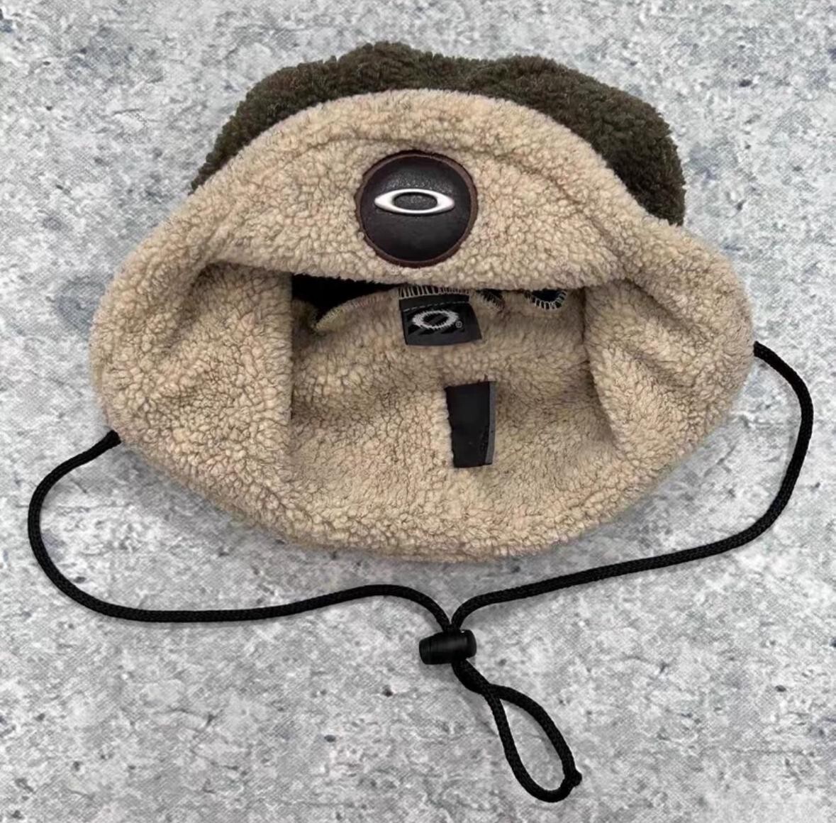 ★超希少★ オークリー moscow hat Oakley Software Moscow Trapper Ushanka Aviator Hat in Black