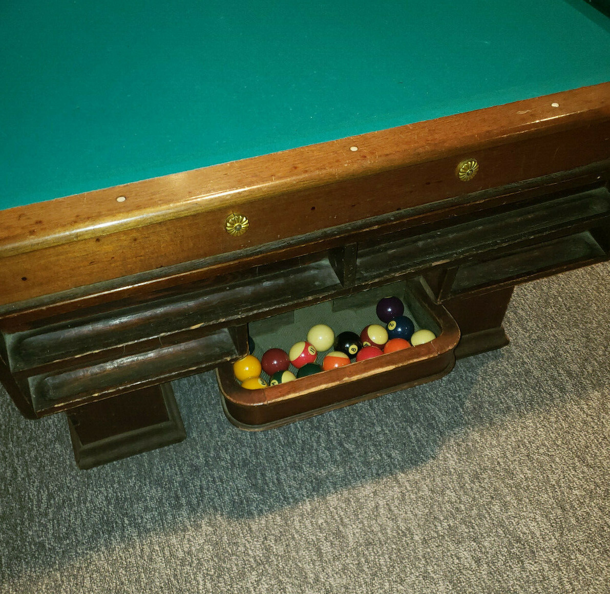 Atlantic Billiard Table Co. circa 1920 Antique Pool/Billiards 9' Table