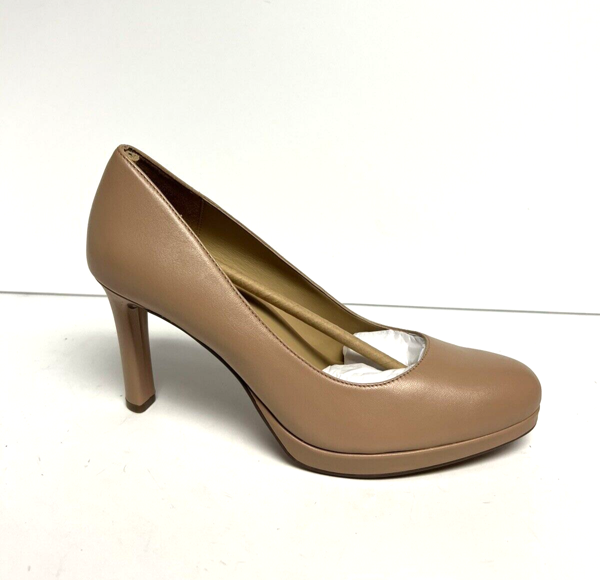 Naturalizer hotsell teresa pump