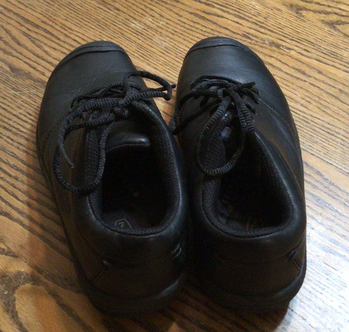 jordan 1 mid se black dark beetroot