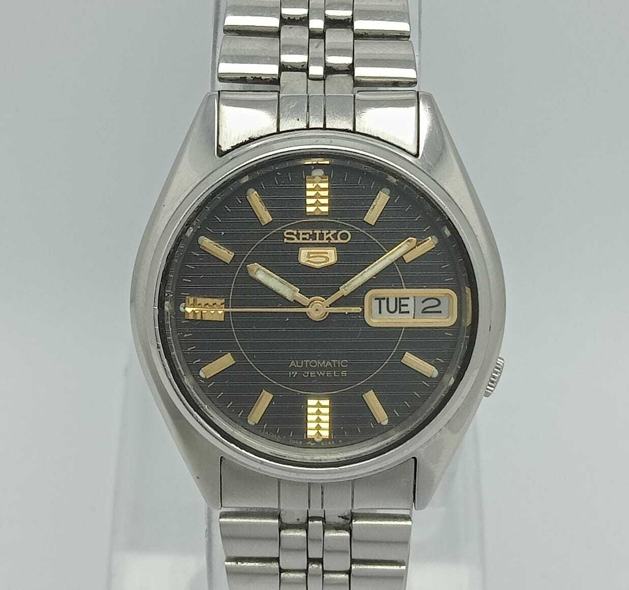 【稼働品】SEIKO Automatic 7005-8000 シルバー Vintage Seiko 7005 8000 Silver Dial Men Automatic Japan