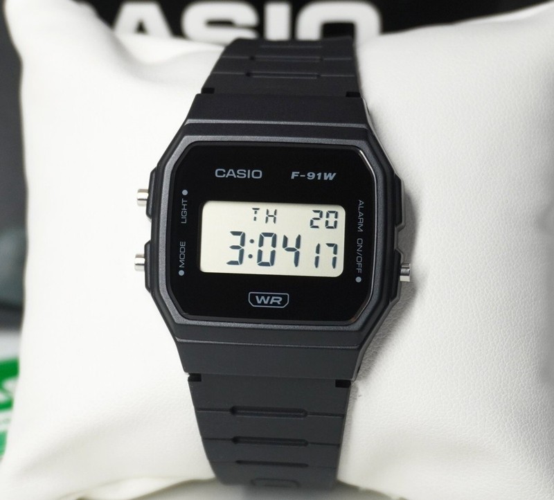 Montre Pour Jeunes Casio Pop F-91wb-1a Noire NumÃ©Rique Fine LÃ©GÃ¨Re Design Min...