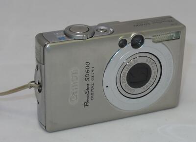 Canon PowerShot SD600 6MP Digital Elph Camera 3x Optical