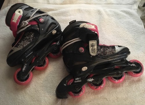 Girls Skates....size 6-6 1/2...used But In Good Shape