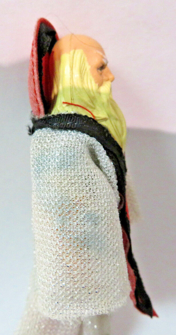 Vintage Advanced Dungeons and Dragons Ringlerun Wizard with Cloak 1983 TSR