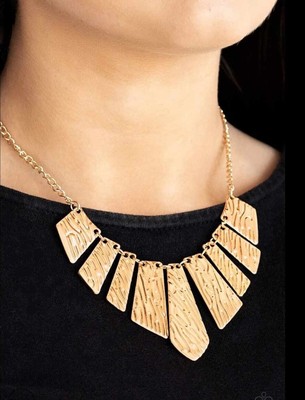Texture Tigress Gold Necklace with Earrings Paparazzi New