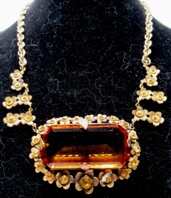 Czech Art Deco Glass Cognac Flowers Antique Necklace