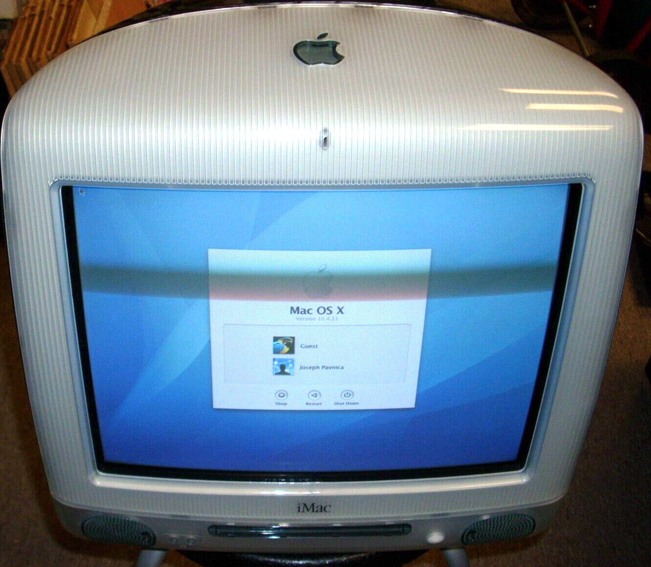 APPLE iMac M5521 DHHS computer , manual , keyboard , mouse