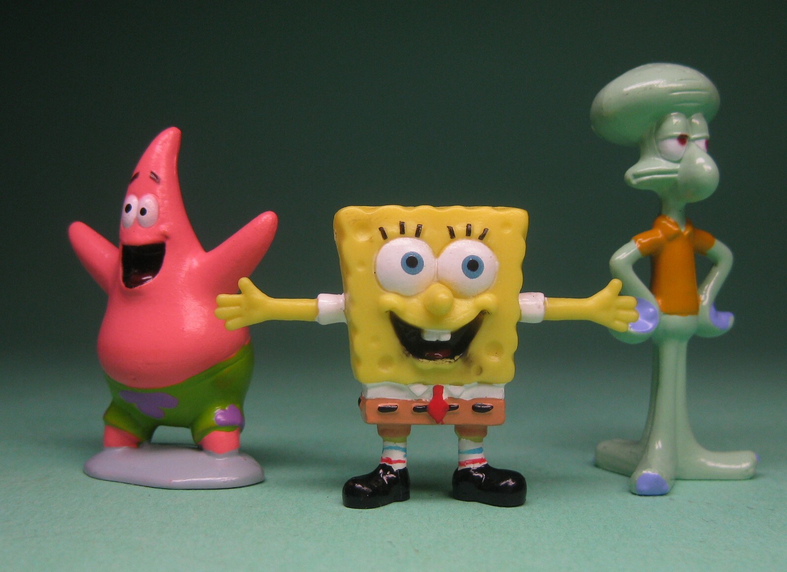 SPONGEBOB FIGUREN SET 3 x FIGUR BIKINI BOTTOM SPONGEBOB SCHWAMMKOPF 