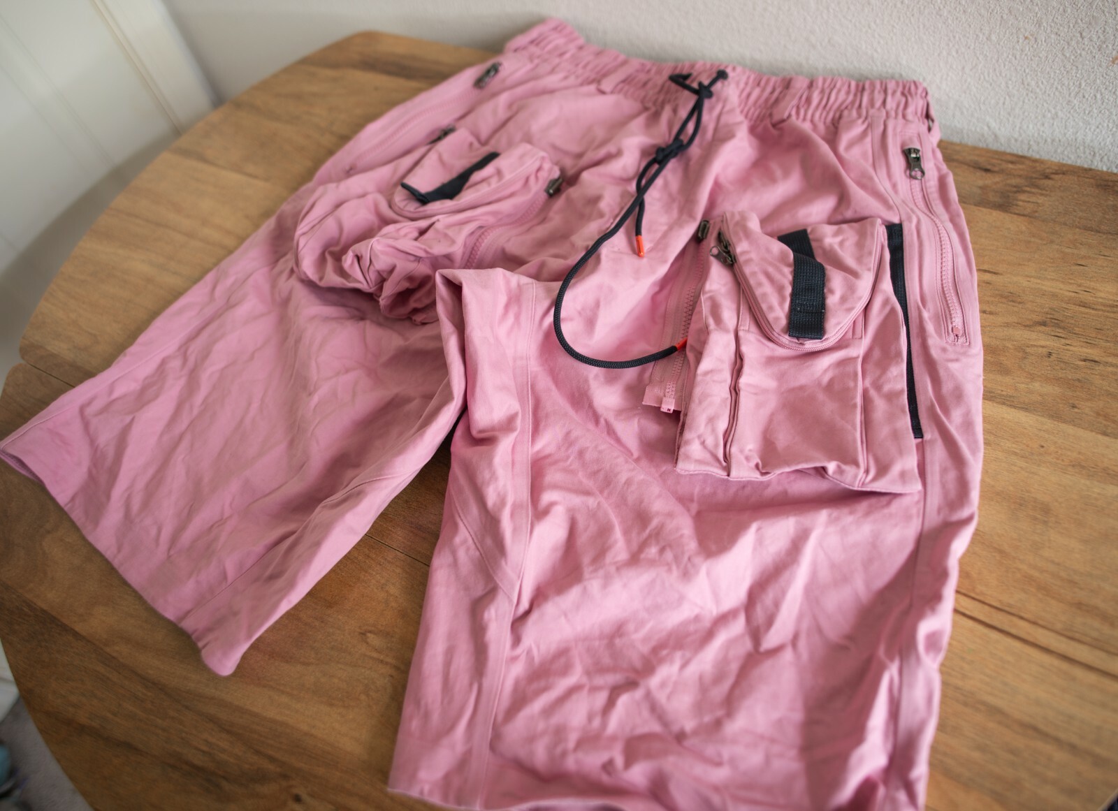 nike acg shorts pink