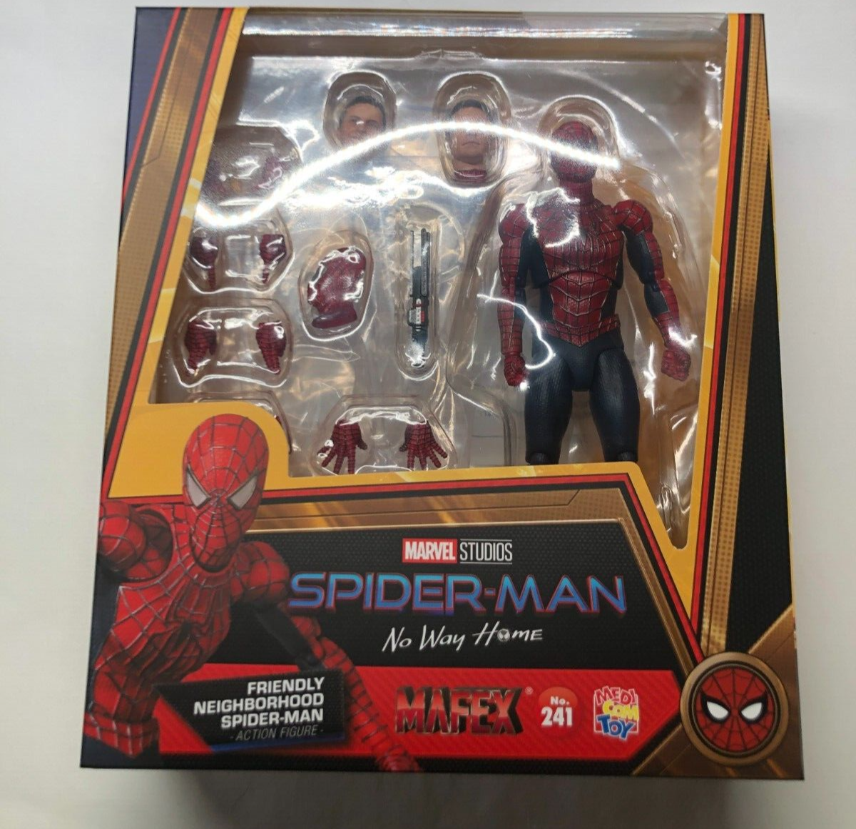 アメコミ MAFEX FRIENDLY NEIGHBORHOOD SPIDER-MAN f Amazon.com: MAFEX No. 241 FRIENDLY NEIGHBORHOOD SPIDER-MAN