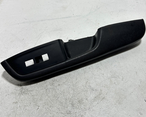 2016-2022 Honda Pilot Front Right Passenger Side Door Armrest & Switch Bezel OEM