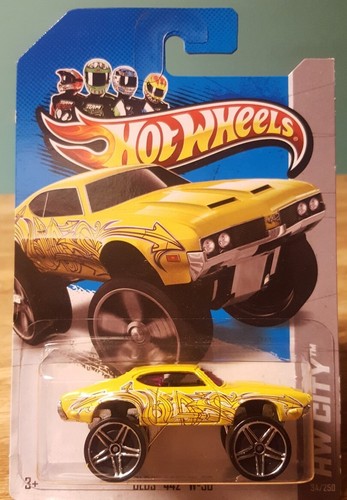 Hot Wheels Olds 442 W-30 4x4 Lifted 1:64 Scale New | eBay