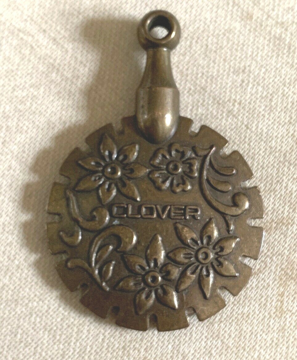 緒締め玉　鳥図　波千鳥　骨董　胴乱　赤　R1452 骨董品 金蒔絵花鳥図朱菓子椀 10客