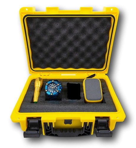 Pre-owned Invicta Coalition Men's 64mm Abalone Dial Watch With 3 Slot Collector Case 35977