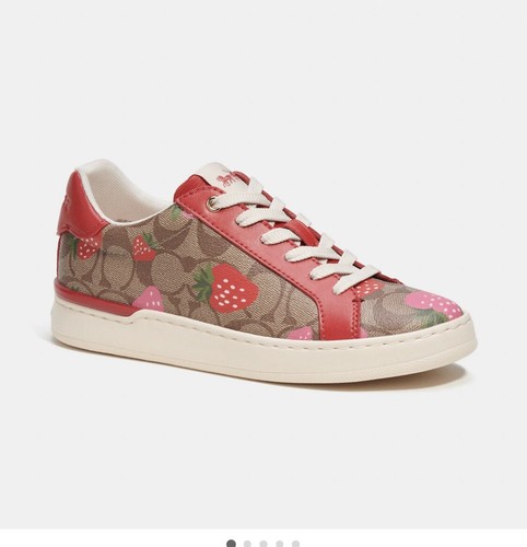 COACH　シューズ NWT Coach Clip Low Top Sneaker In Signature With Wild Strawberry