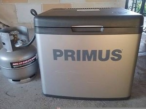 Rv refrigerator