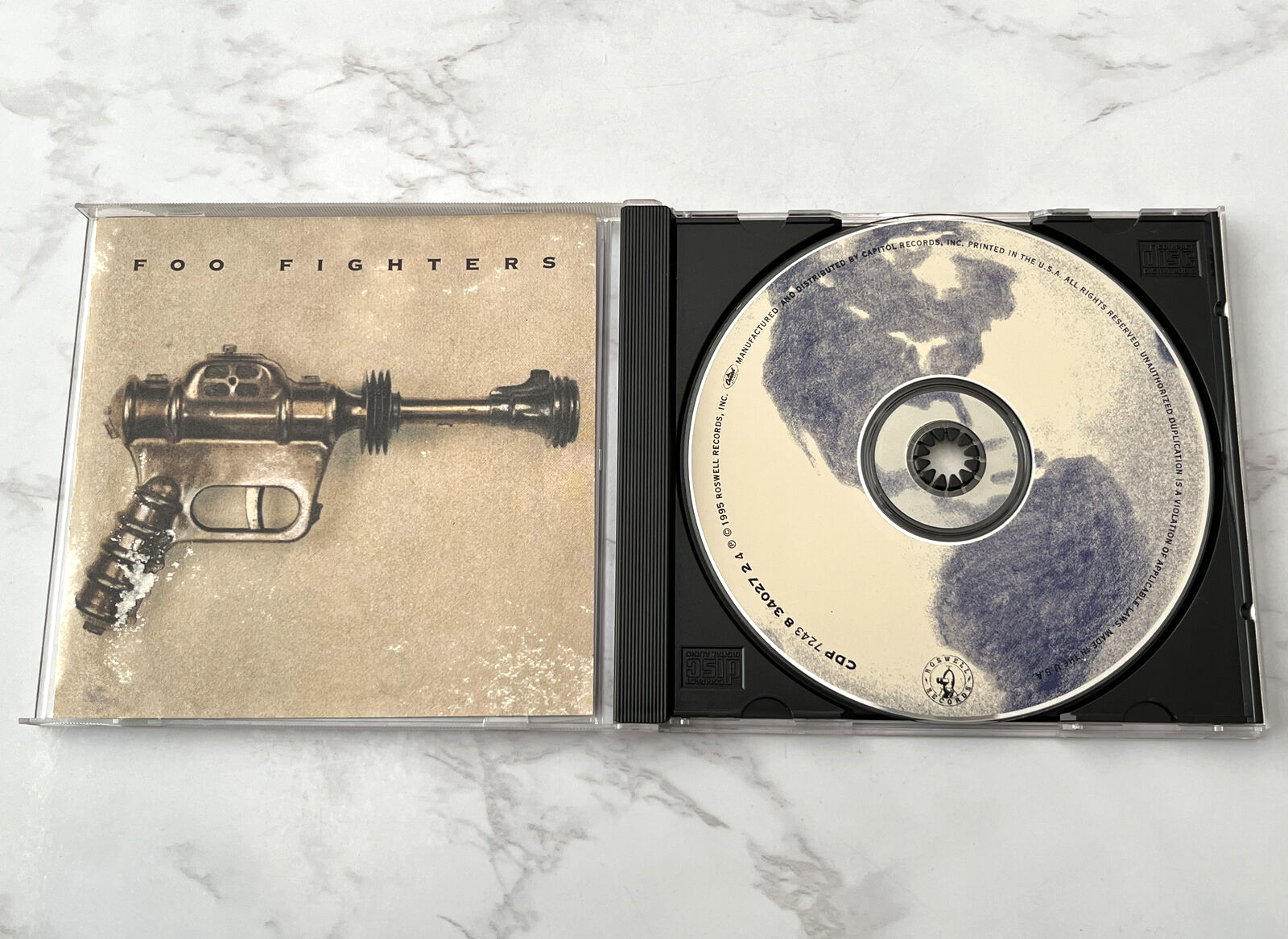 【新品未開封】【レコード】Foo Fighters Foo Fighters Foo Fighters - Foo Fighters - Amazon.com Music