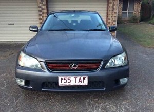 Lexus is200 1999