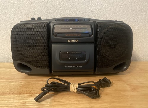 Bluetooth AIWA CDラジカセ CSD-MB400 カラオケ FM アイワジャパン CSD-MB400 Bluetooth対応CDラジカセ シルバー