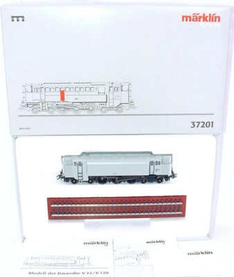 Marklin HO AC Deutsche Reichsbahn DR BR V-3201 DIESEL