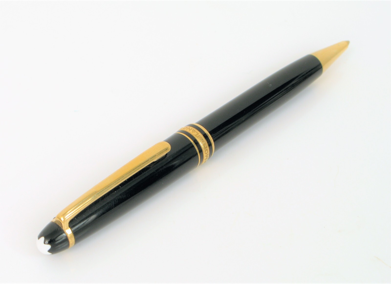 VINTAGE BEAUTIFUL MONTBLANC MEISTERSTUCK BLACK GOLD