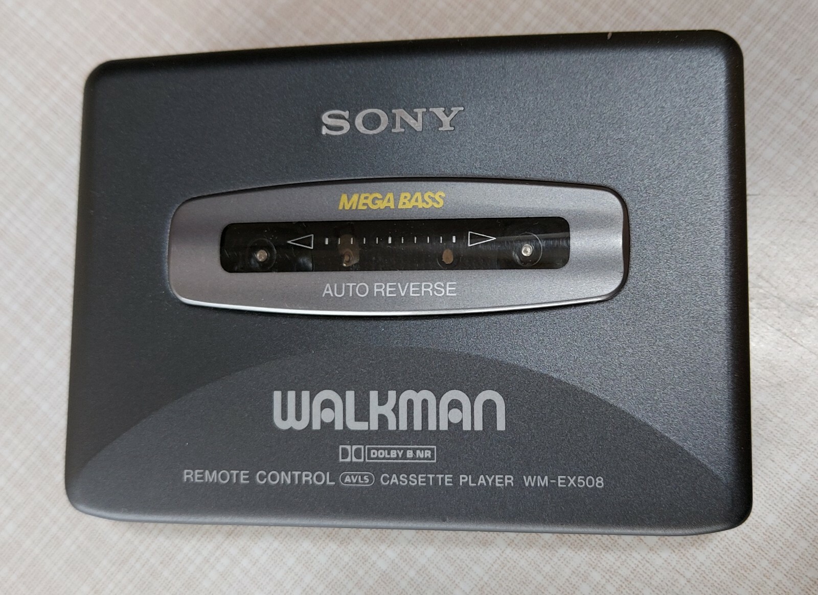 KG8/50 ジャンク SONY CD WALKMAN D-NE830 MP3対応 CDプレイヤー