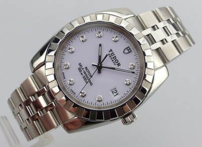 TUDOR Classic Date Automatic - 21010 - White Diamond Dial - 38 mm - serviced