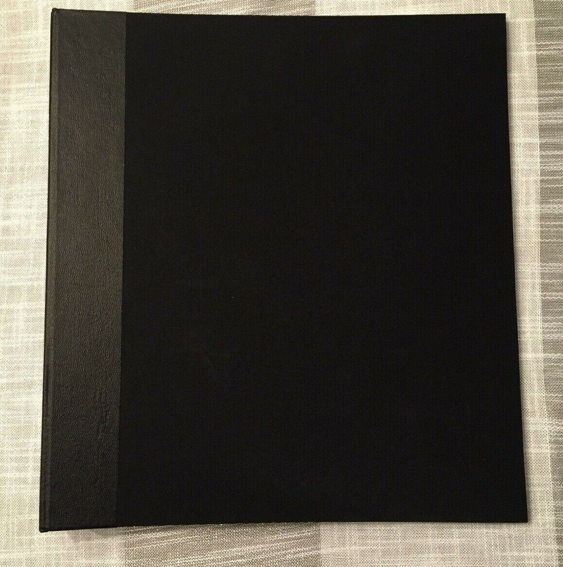 Light Impressions Master Edition 4 Ring Album and Slipcase - New without plastic