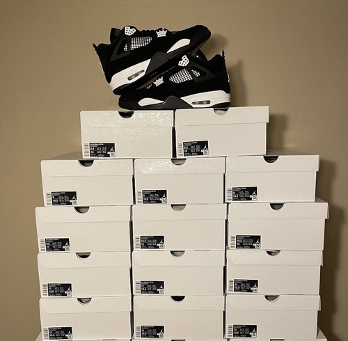 JORDAN SIZE 8.5,9,9.5,10.5,11,12,13,14 - AIR JORDAN 4 RETRO WHITE THUNDER