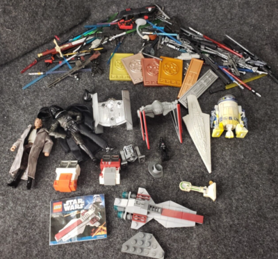 Lego star wars han solo ship sale