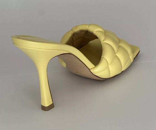 Pre-owned Bottega Veneta $1200  Butterscotch Leather Mules 8 Us (38 Euro) 592015 It