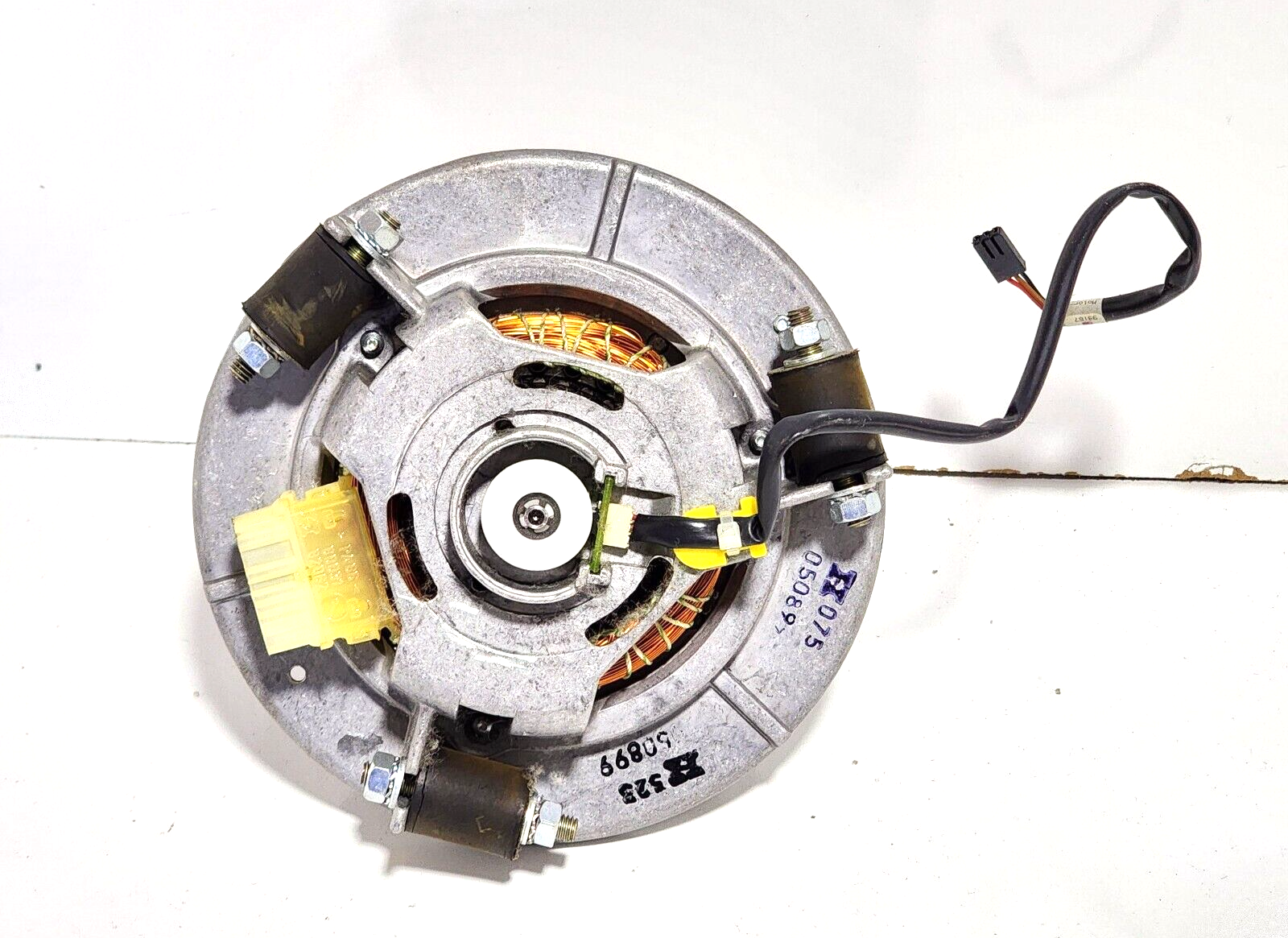 Hanning Elektro Werke Electric Centrifuge Motor ZC16A2 Class Hanning Elektro Werke Electric Centrifuge Motor ZC16A2 Class