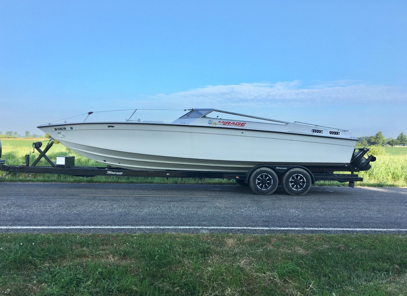 29' Mirage 9M SS Twin Engine Offshore Performance Racing Boat